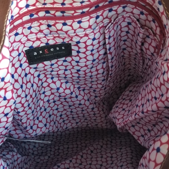 Access bag - Picture 4 of 7